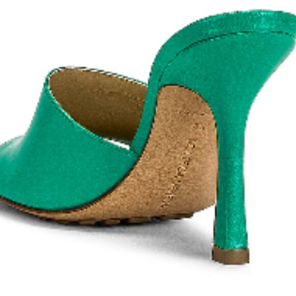 Bottega Veneta Stretch Mule Sandal 39.5 - Picture 3 of 7